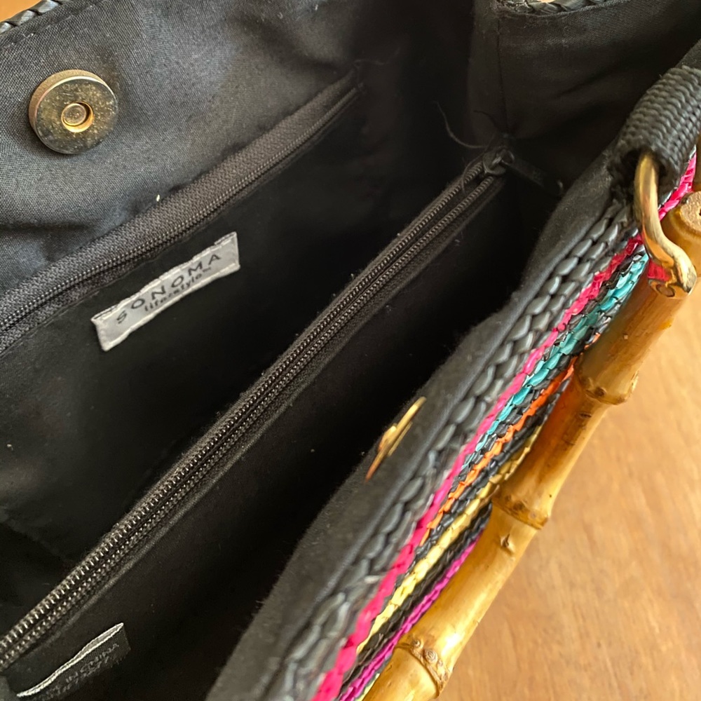 Handle Bag - Picture 2 of 4